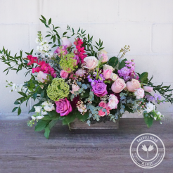 Timeless Tribute Basket - Homestyle Design